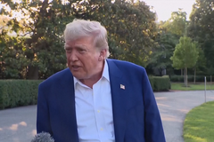 Trump říká, že Izrael a Írán nemají ponětí, co sakra dělají