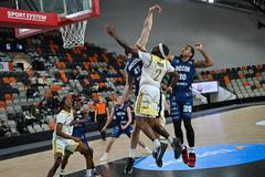 basket Levice - Děčín