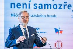 Premiér Petr Fiala na konferenci Naše bezpečnost není samozřejmost, 18. 3. 2025.