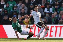 FA Cup - Fourth Round - Plymouth Argyle v Liverpool