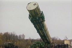 Před 30 lety vyměnili Ukrajinci jaderné zbraně za příslib bezpečí. Nyní toho litují