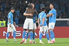 Radost fotbalistů Neapole po zisku italského titulu