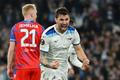 Alessio Romagnoli slaví gól v zápase EL Lazio - Viktora Plzeň