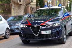 Italští karabiniéri a Alfa Romeo Tonale