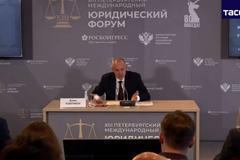 SSSR právně stále existuje, říká Anton Kobjakov