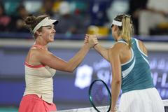 Linda Nosková - Paula Badosaová, sestřih z Abú Zabí