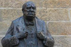 Churchill, busta