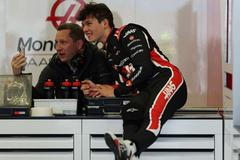 Testy F1, Sáchir 2025: Oliver Bearman, Haas