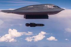 Jaderný komplex, který svede "odemknout" jen superbomba. Kývne Trump?