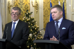 Politické bizáry - Andrej Babiš (ne)reaguje na Roberta Fica