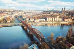 Vyšehrad, most, železniční most, stavba, rekonstrukce, demolice, iniciativa, debaty, vizuliazace