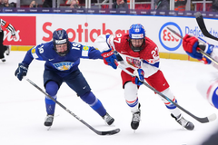 Tereza Radová v zápase Česko - Finsko na MS hokejistek 2025