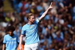 Kevin de Bruyne slaví gól Manchesteru City proti Crystal Palace