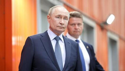 Putin a spol. předvádějí diplomatickou kamufláž už půl roku