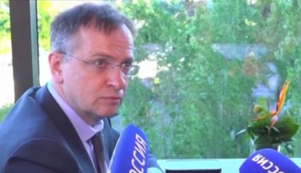 Ruská delegace před jednáním s Ukrajinou