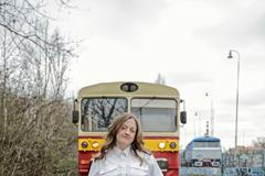 Strojvedoucí, Alexandra Horká, vlak, ženy v mužských profesích, nádraží, koleje