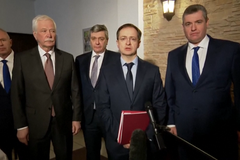 Do Istanbulu za Rusko zamířila delegace v čele s Putinovým poradcem Vladimirem Medinským