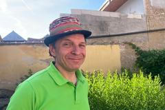 Je těžké sehnat někoho na práci, říká truhlář. Řemeslníků je stále méně a méně