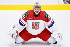 Daniel Vladař před zápasem MS 2025 Česko - Norsko