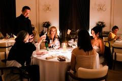 Trailer 2 k filmu Pod parou