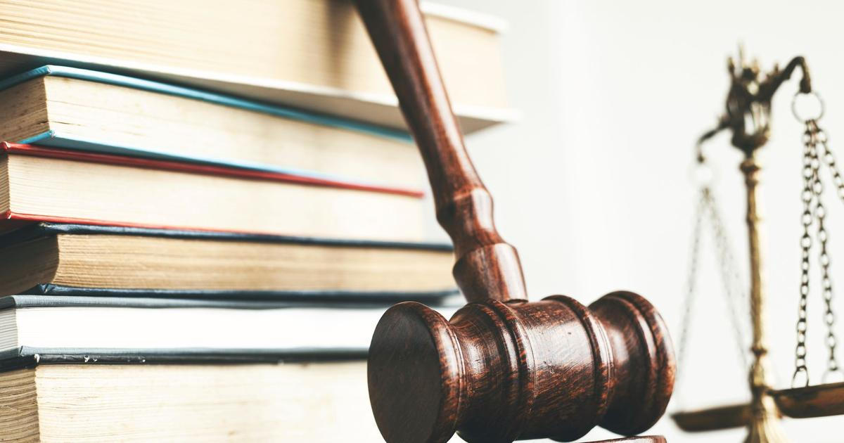 Státní zástupkyně navrhuje muži za vraždu ženy v Mírově 28 let vězení