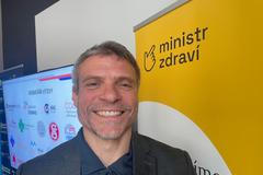 Lékař Šebek jako ministr zdraví: Dožíváme se hrozně nízkého věku, mohli bychom žít déle