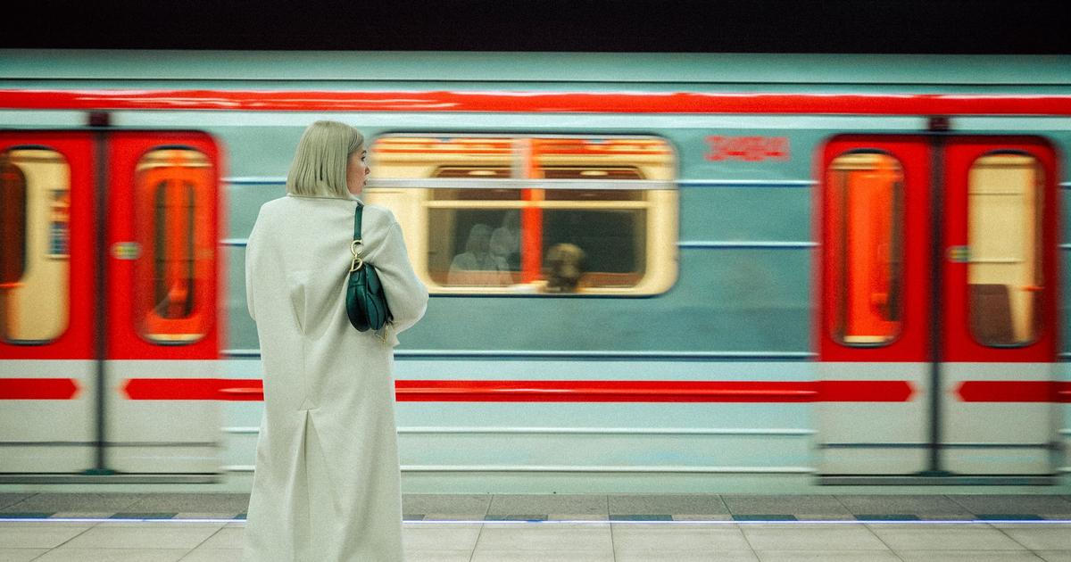 Stanice metra A Flora zůstane uzavřená do konce února, o tři měsíce déle než původně