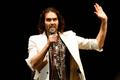 Russel Brand, komik