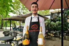 Albánie - Léto s Aktuálně