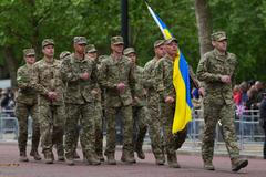 Ukrajinská armáda se zúčastnila vojenské přehlídky v Londýně. Rusko Británii pravidelně vyhrožuje