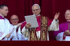 Nový papež Lev XIV. poprvé promluvil k veřejnosti