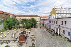 Kasárna karlín přetahovačka