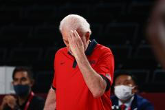 Americký kouč Gregg Popovich v zápase USA - Česko na OH 2020