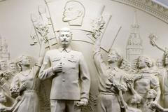 Stalin, metro, Moskva, Rusko, pomník