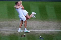 Kateřina Siniaková a Sem Verbeek, Wimbledon 2025