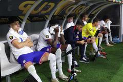 Zklamaní fotbalisté USA po finále Zlatého poháru 2025