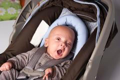 Dítě v autě