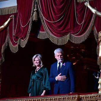 Eva Pavlová, manželka prezidenta, Petr Pavel, prezident, politik, prezidentská lóže, Národní divadlo, Ceny Paměti národa