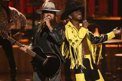 Lil Nas X: Old Town Road feat. Billy Ray Cyrus