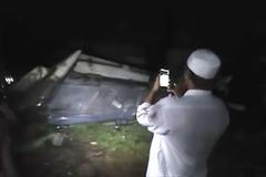 Téměř dvě desítky obětí si vyžádala nehoda vojenského letounu, který spadl na domy u Islámábádu