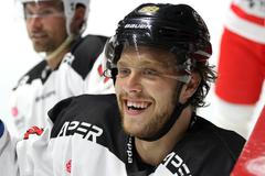 Znojmo žije hokejem: Legendy národního týmu vs. Legendy Orlů