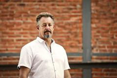 Spisovatel Silvester Lavrík