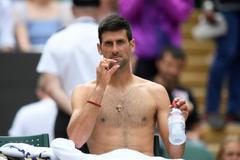 Novak Djokovič ve čtvrtfinále Wimbledonu 2019