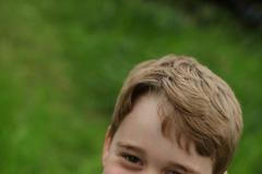 Nejstarší syn prince Williama a vévodkyně Kate princ George slaví šesté narozeniny