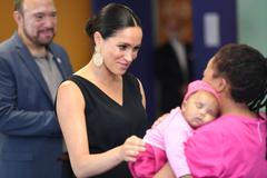 Meghan v Africe osaměla. Vrhla se do práce s HIV pozitivními matkami