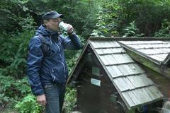 Hydrologové hlídají v Česku stovky pramenů. Řada z nich vysychá