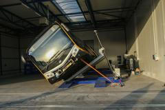 Autobus Zkušebna Stabilita Předek