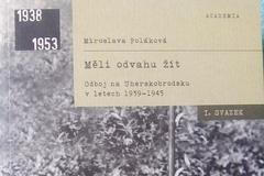 Měli odvahu žít publikace