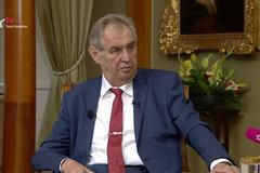 Miloš Zeman hovoří o tom, že by abolicí zastavil Babišovo případné trestní stíhání