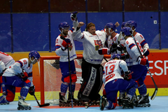 MS v inline hokeji FIRS 2019, Barcelona: Radost českých hráčů po postupu do finále